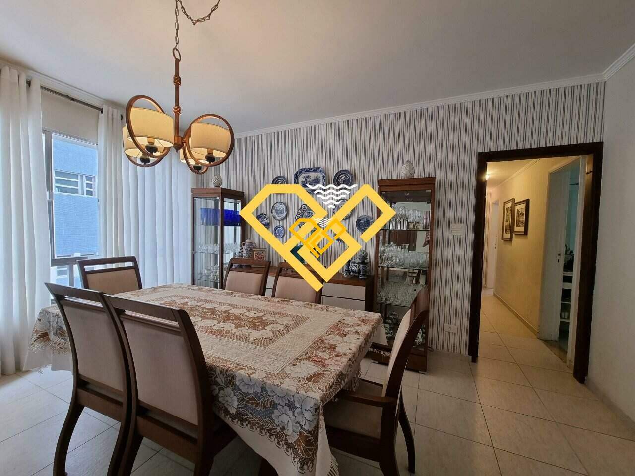 Apartamento à venda no Gonzaga: SALA DE JANTAR