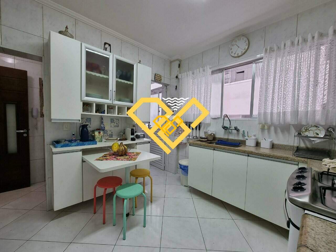 Apartamento à venda no Gonzaga: COZINHA