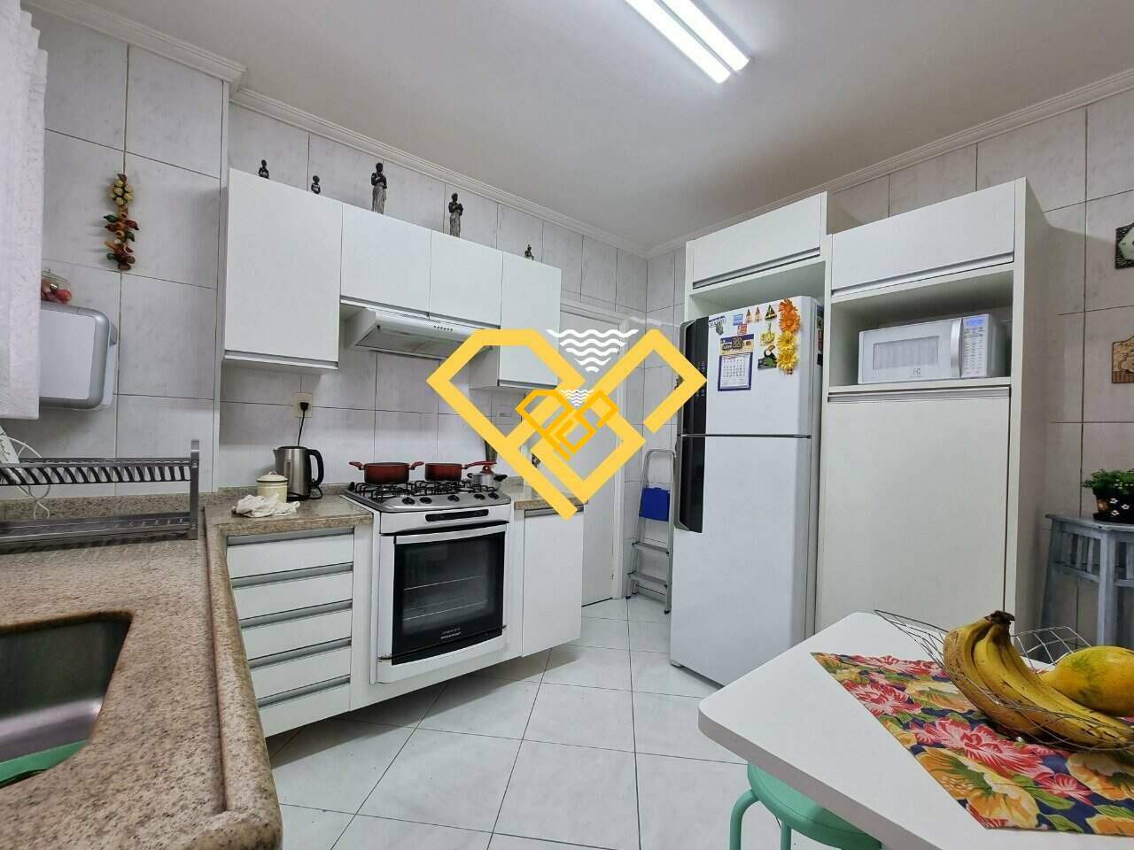 Apartamento à venda no Gonzaga: COZINHA