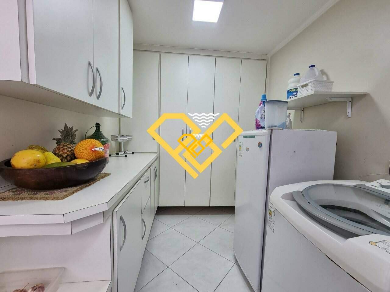 Apartamento à venda no Gonzaga: ÁREA DE SERVIÇO
