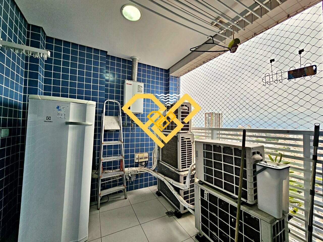 Apartamento à venda no Aparecida: Área técnica