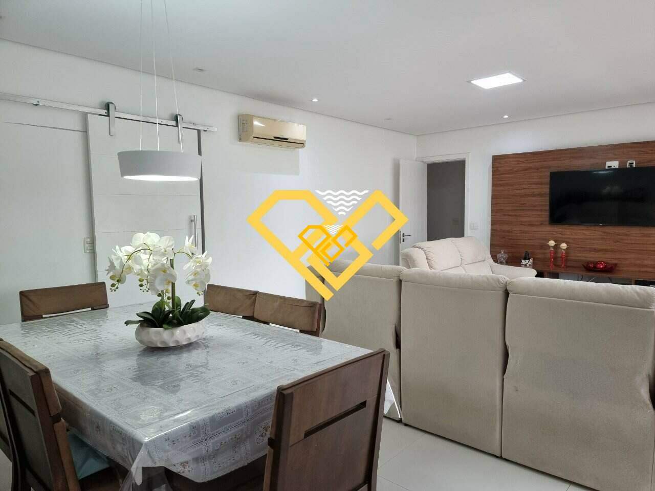 Garden à venda no Gonzaga: Sala