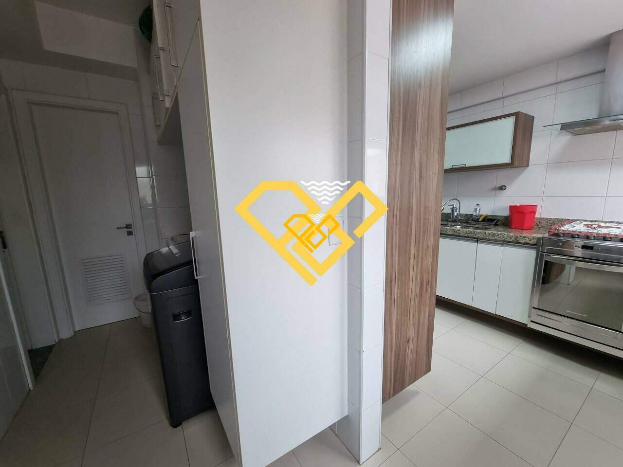 Garden à venda no Gonzaga: Área de Serviço