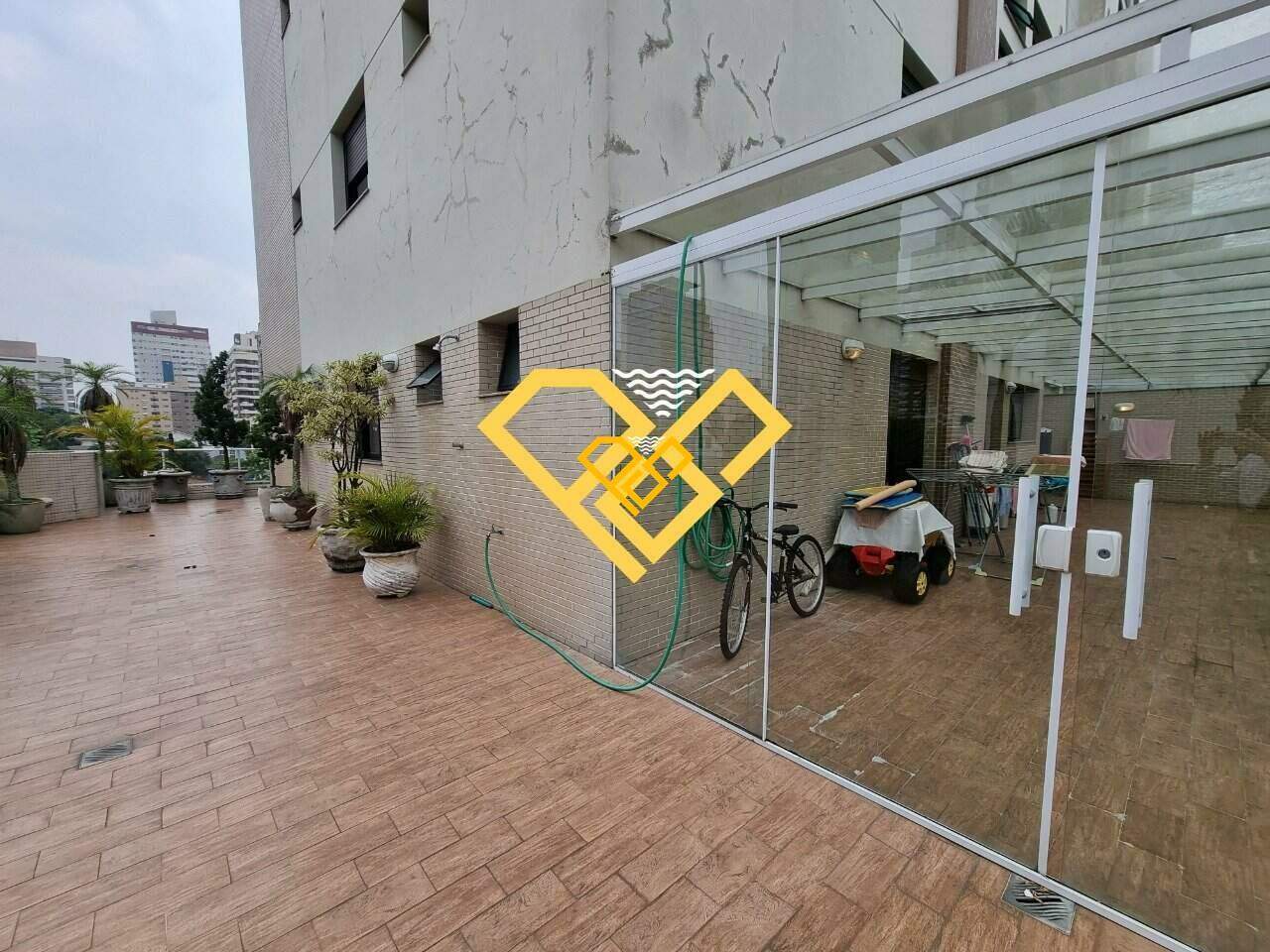 Garden à venda no Gonzaga: Área Garden