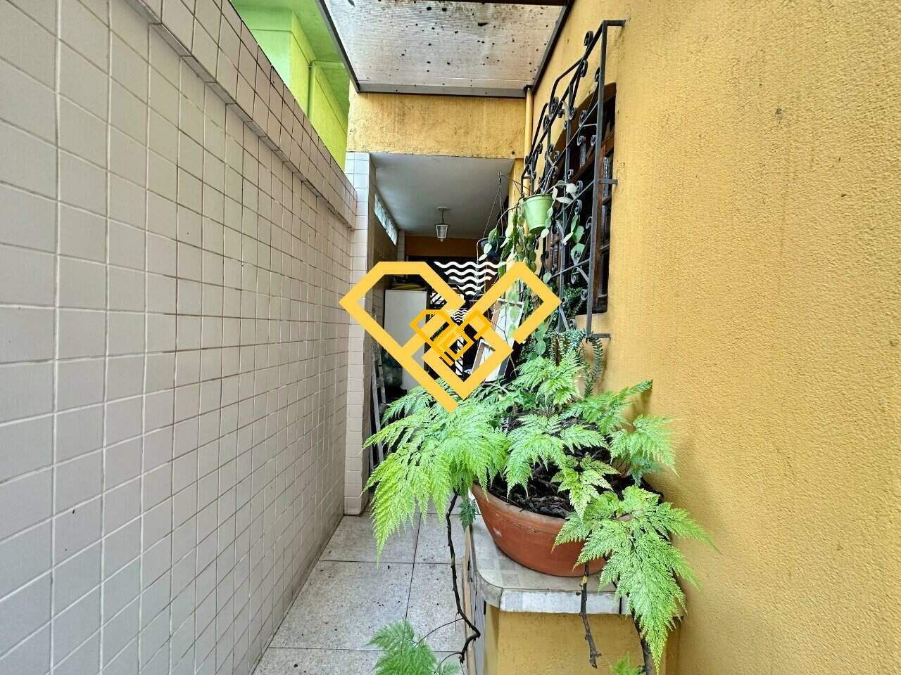 Casa à venda no Boqueirão: Quintal
