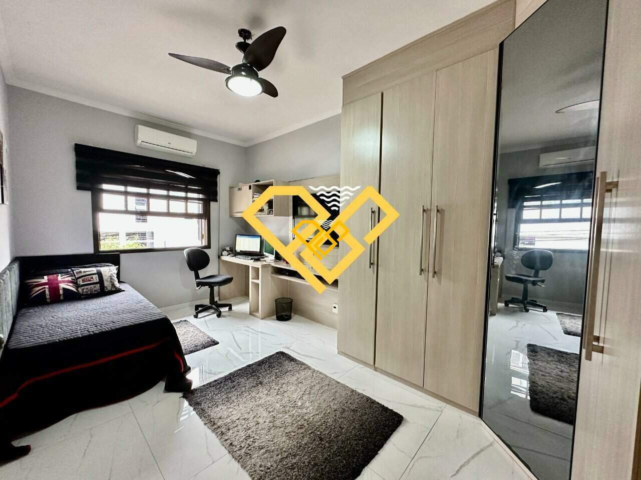 Casa à venda no Boqueirão: Dormitório 3 - suíte