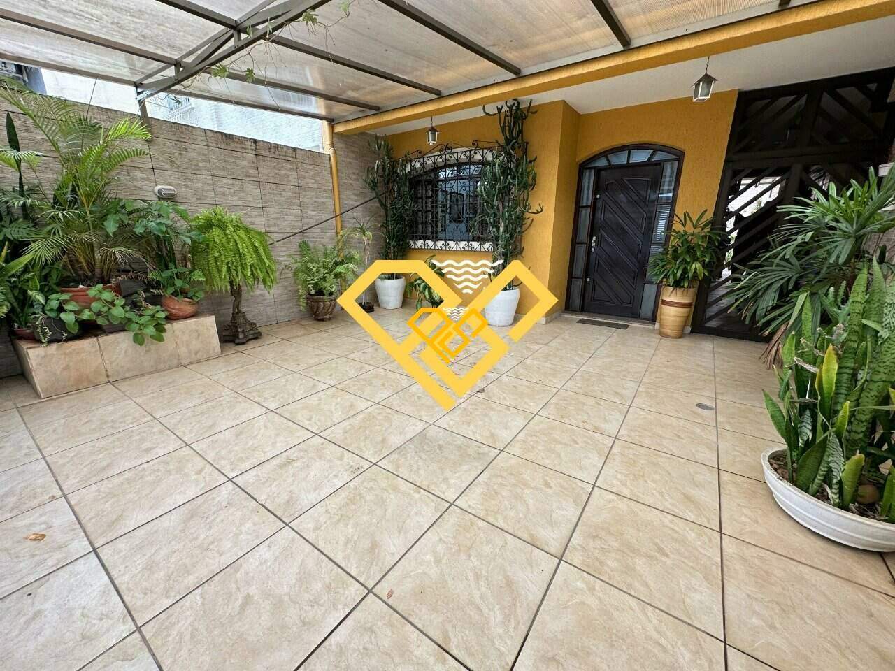 Casa à venda no Boqueirão: Garagem