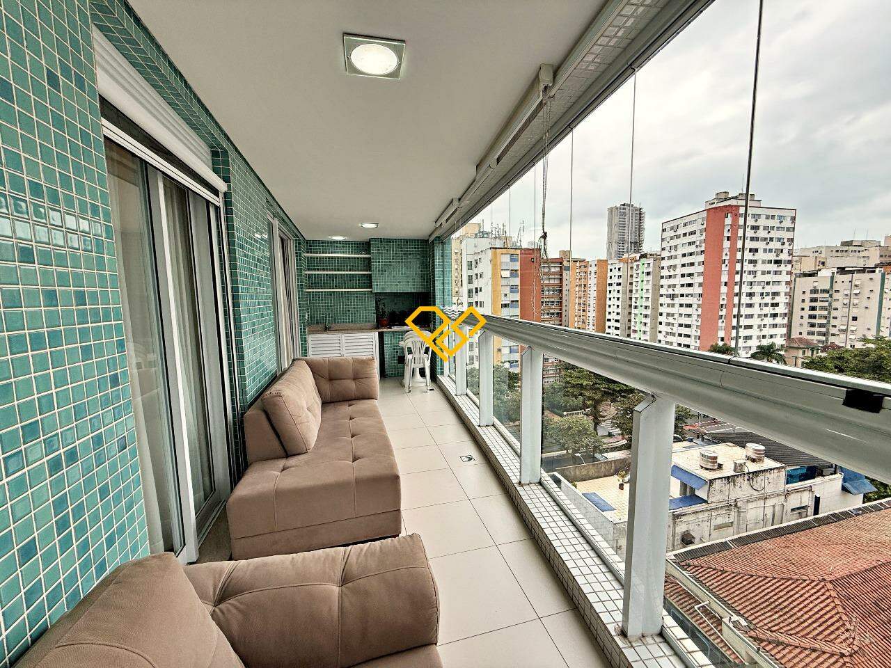 Apartamento à venda no Aparecida: Varand