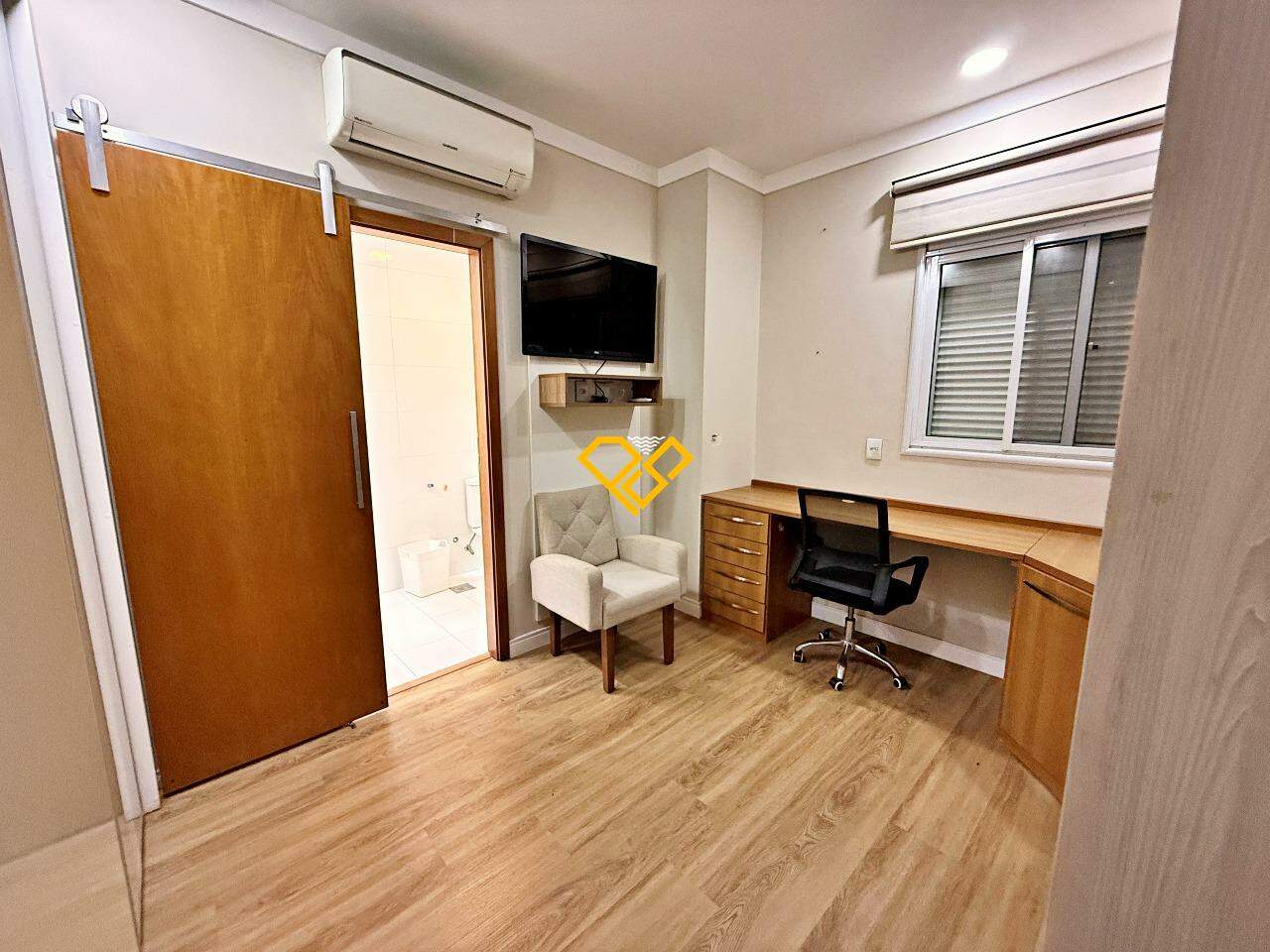 Apartamento à venda no Aparecida: Suíte 3