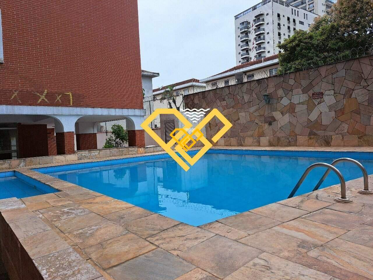 Cobertura à venda no Boqueirão: 