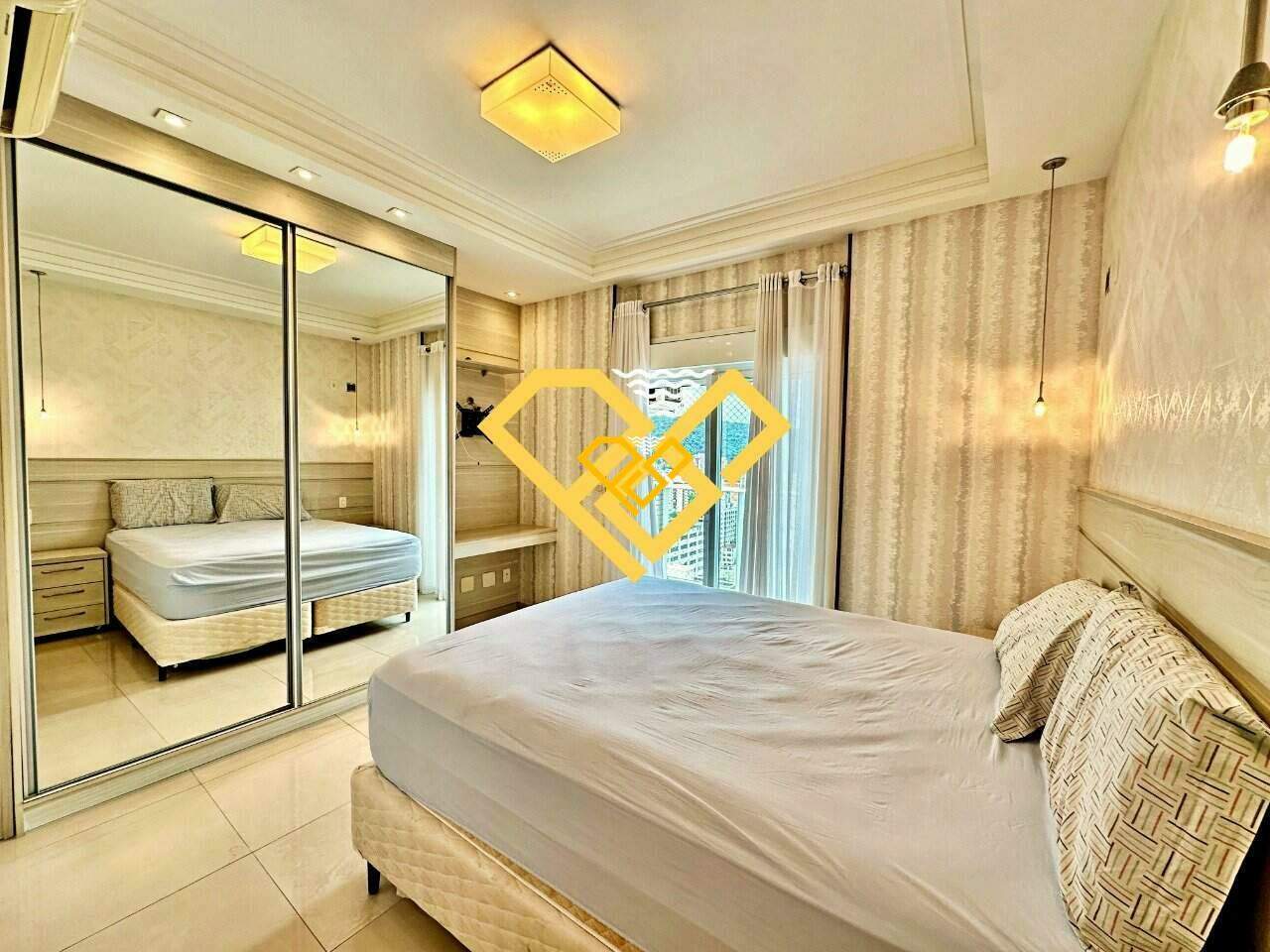 Apartamento à venda no Pompéia: Dormitório 1 - suíte