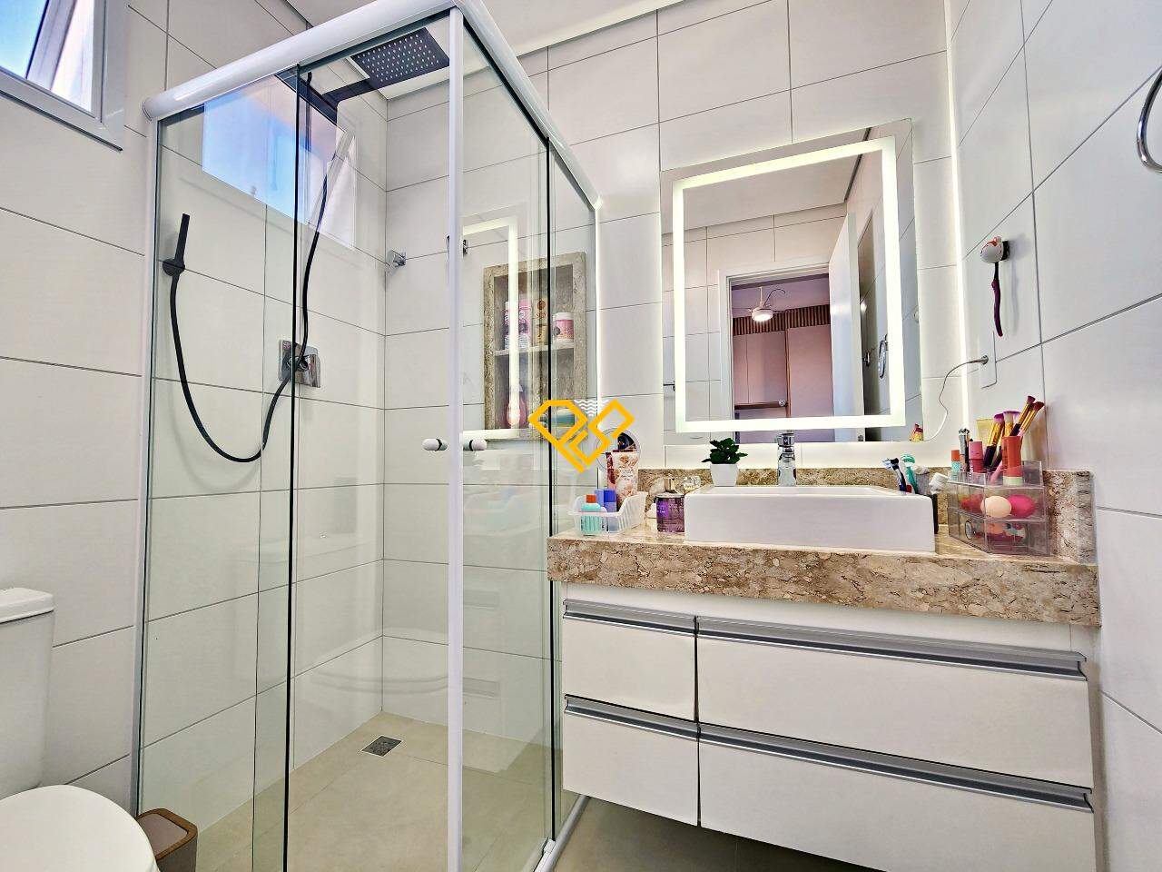 Apartamento à venda no Embaré: Wc suíte 2