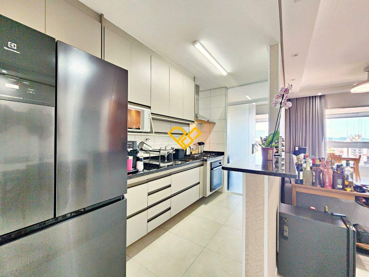 Apartamento à venda no Embaré: Cozinha