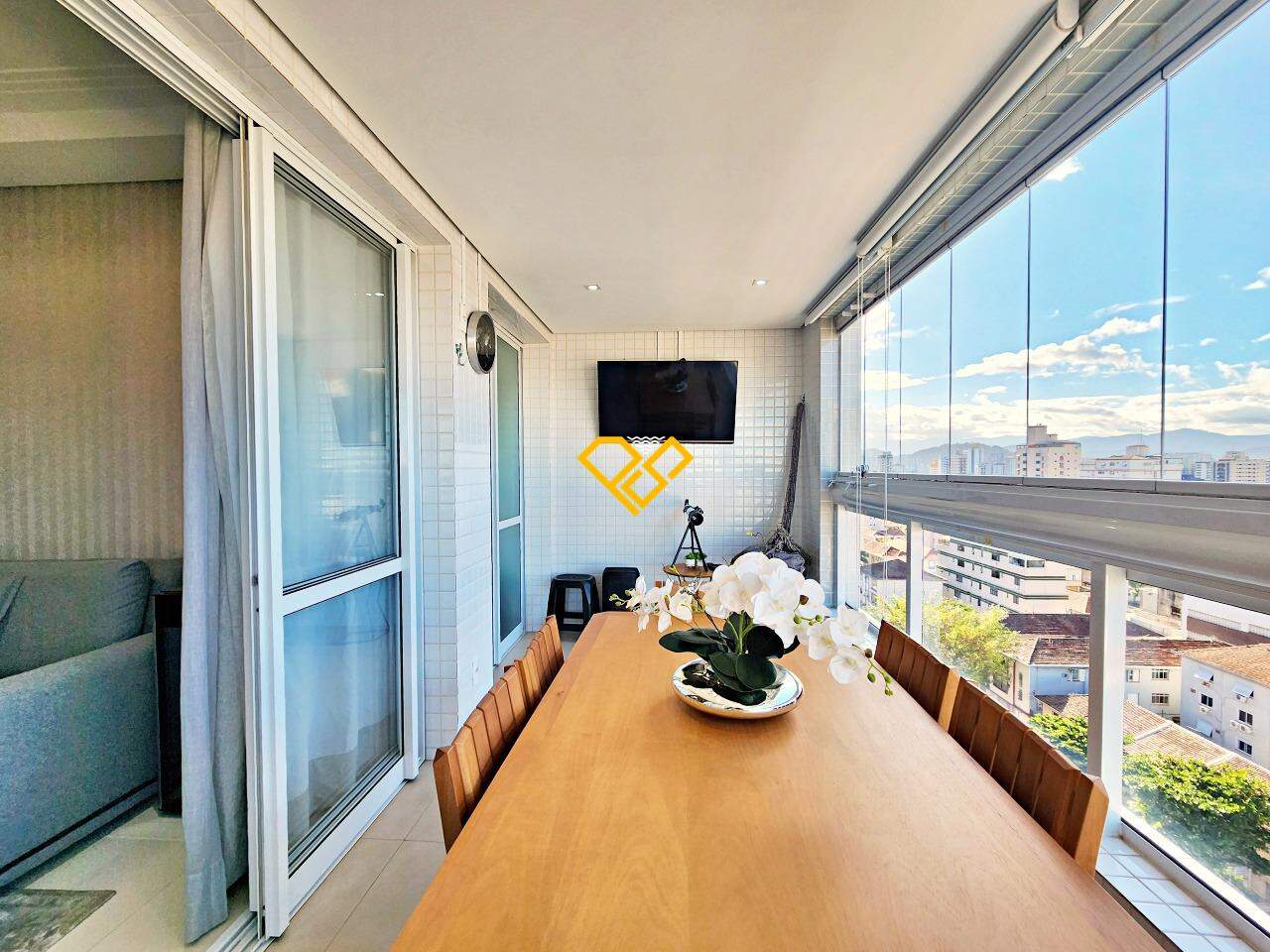 Apartamento à venda no Embaré: