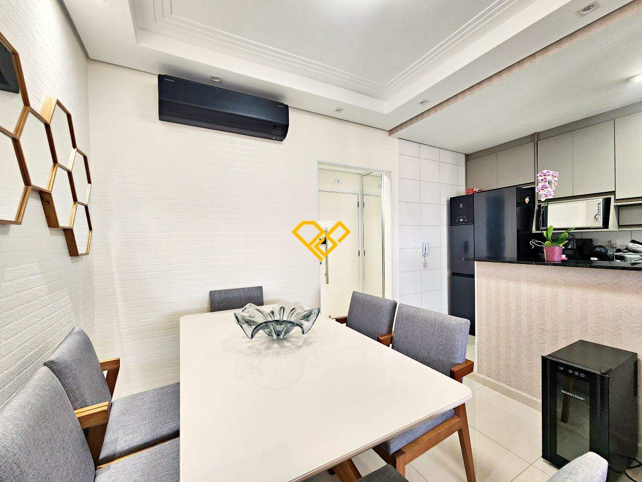 Apartamento à venda no Embaré: 