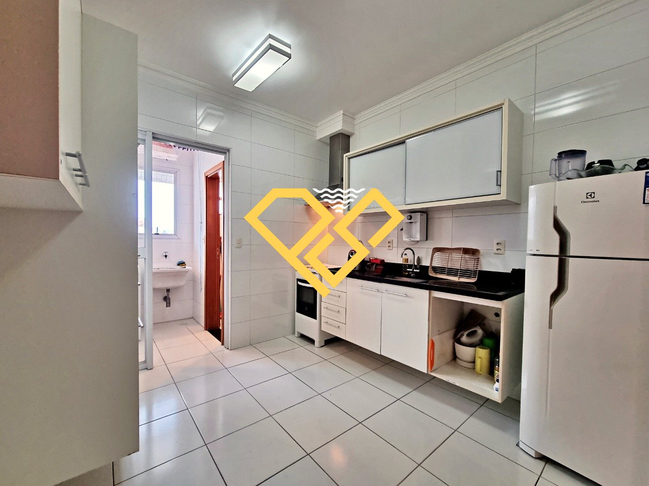 Apartamento à venda no Embaré: Cozinha