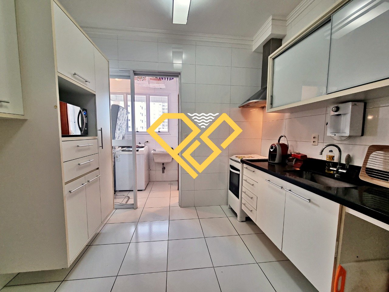 Apartamento à venda no Embaré: Cozinha