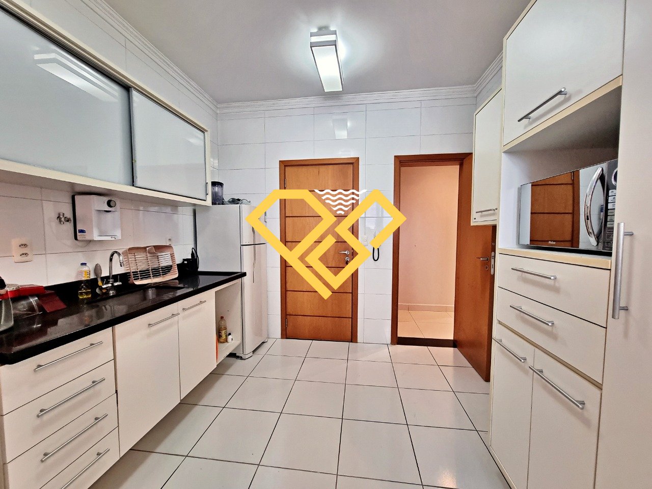 Apartamento à venda no Embaré: Cozinha