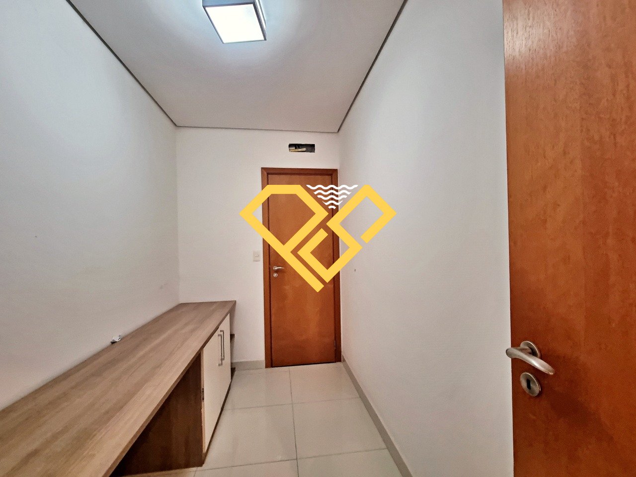 Apartamento à venda no Embaré: Dependência