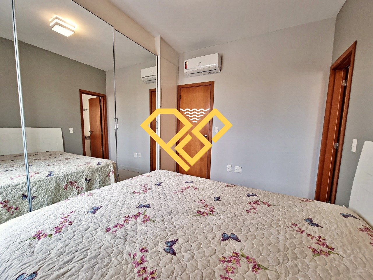 Apartamento à venda no Embaré: Dormitório 2 - suíte