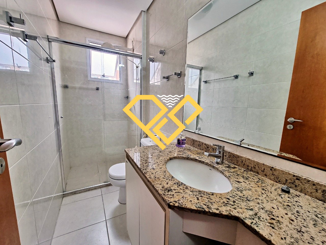 Apartamento à venda no Embaré: Wc suíte