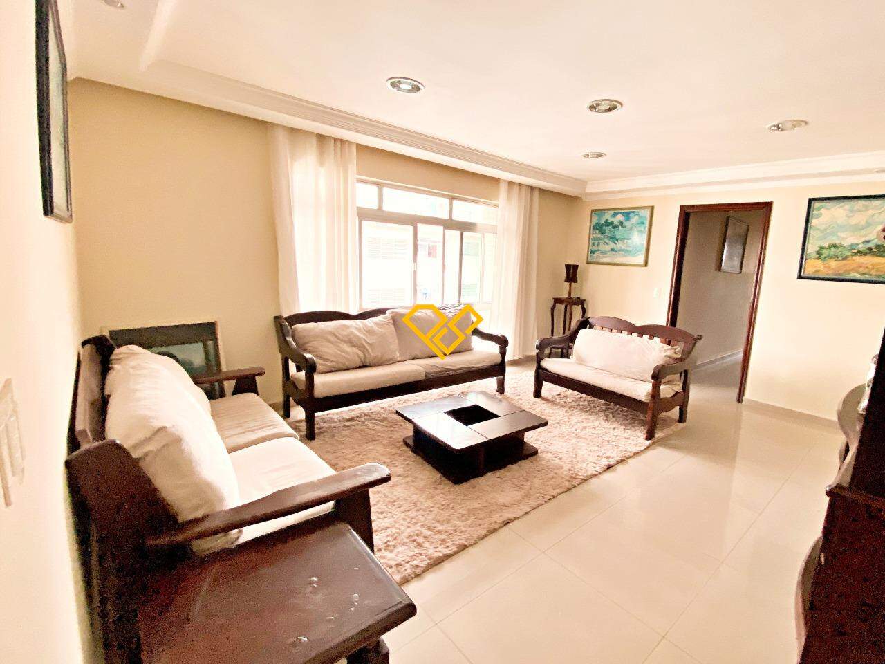 Cobertura à venda no Embaré: Sala