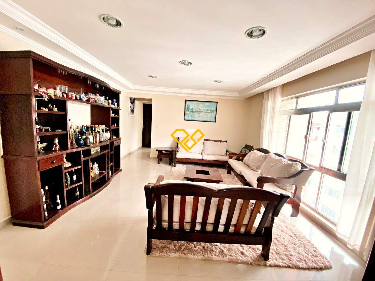 Cobertura à venda no Embaré: Sala