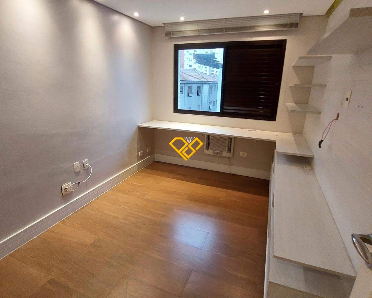 Apartamento à venda no Ponta da Praia: Dormitório 4
