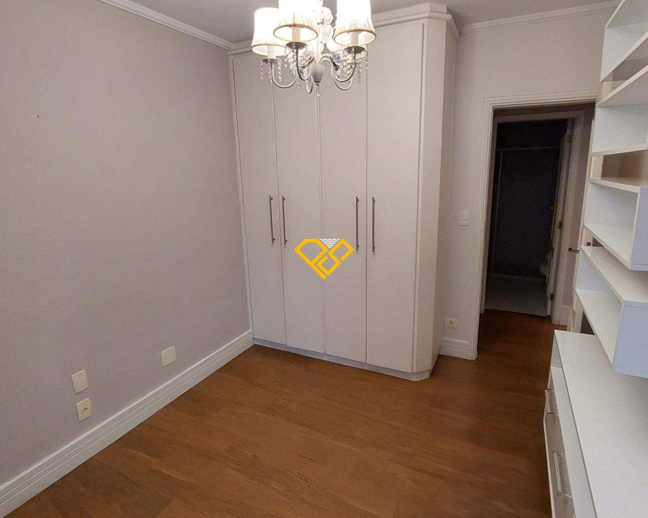 Apartamento à venda no Ponta da Praia: Dormitório 3