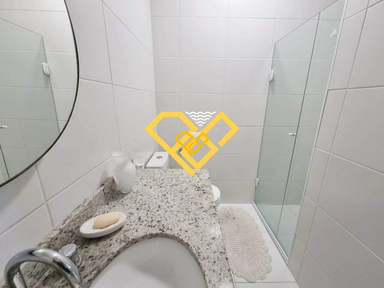 Apartamento à venda no Gonzaga: Wc social