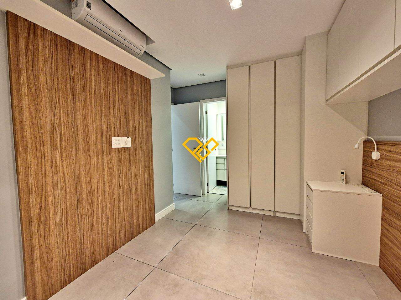 Apartamento à venda no Marapé: Dormitório 1 - suíte