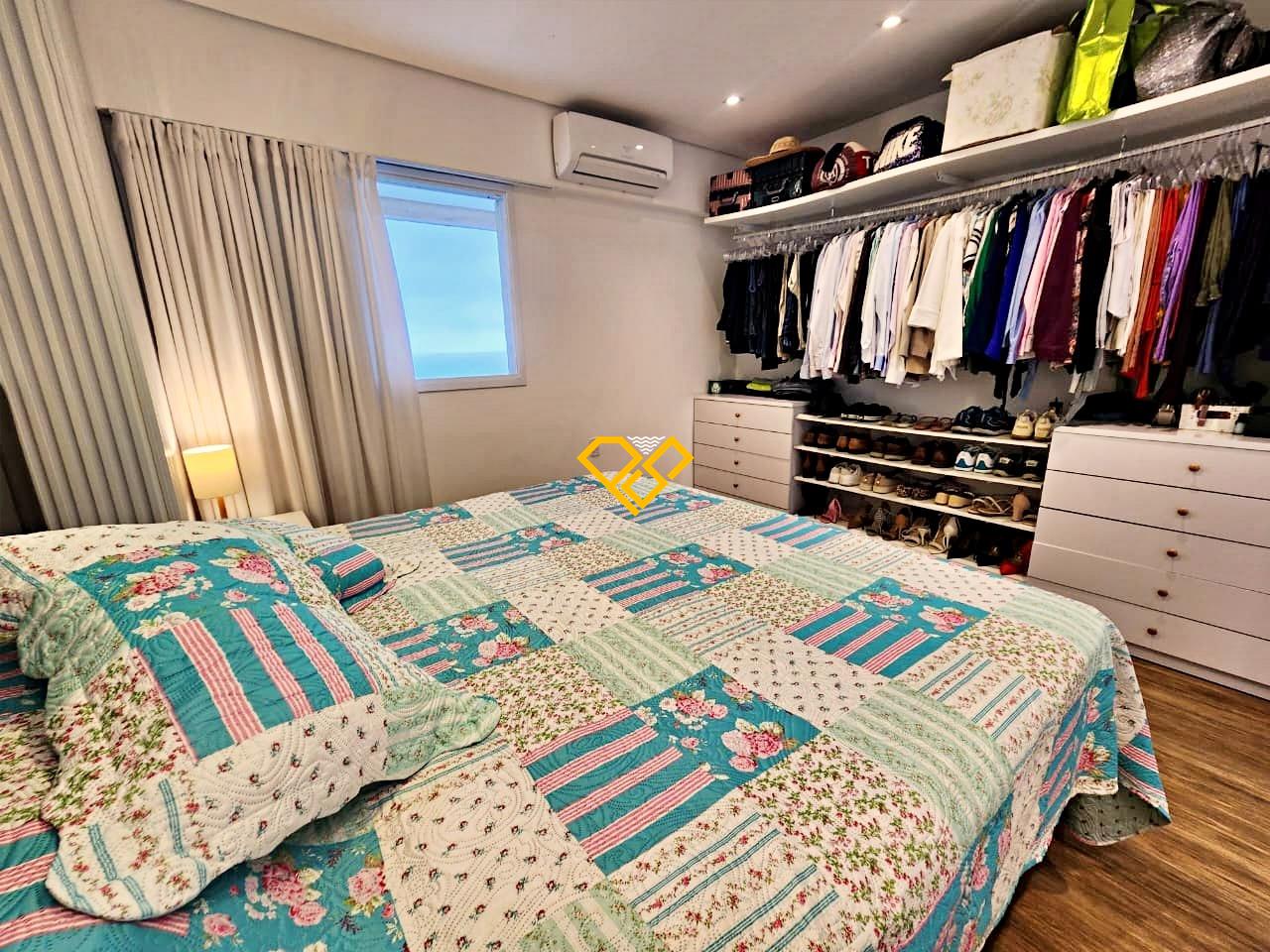 Apartamento Duplex à venda no José Menino: Suíte 1