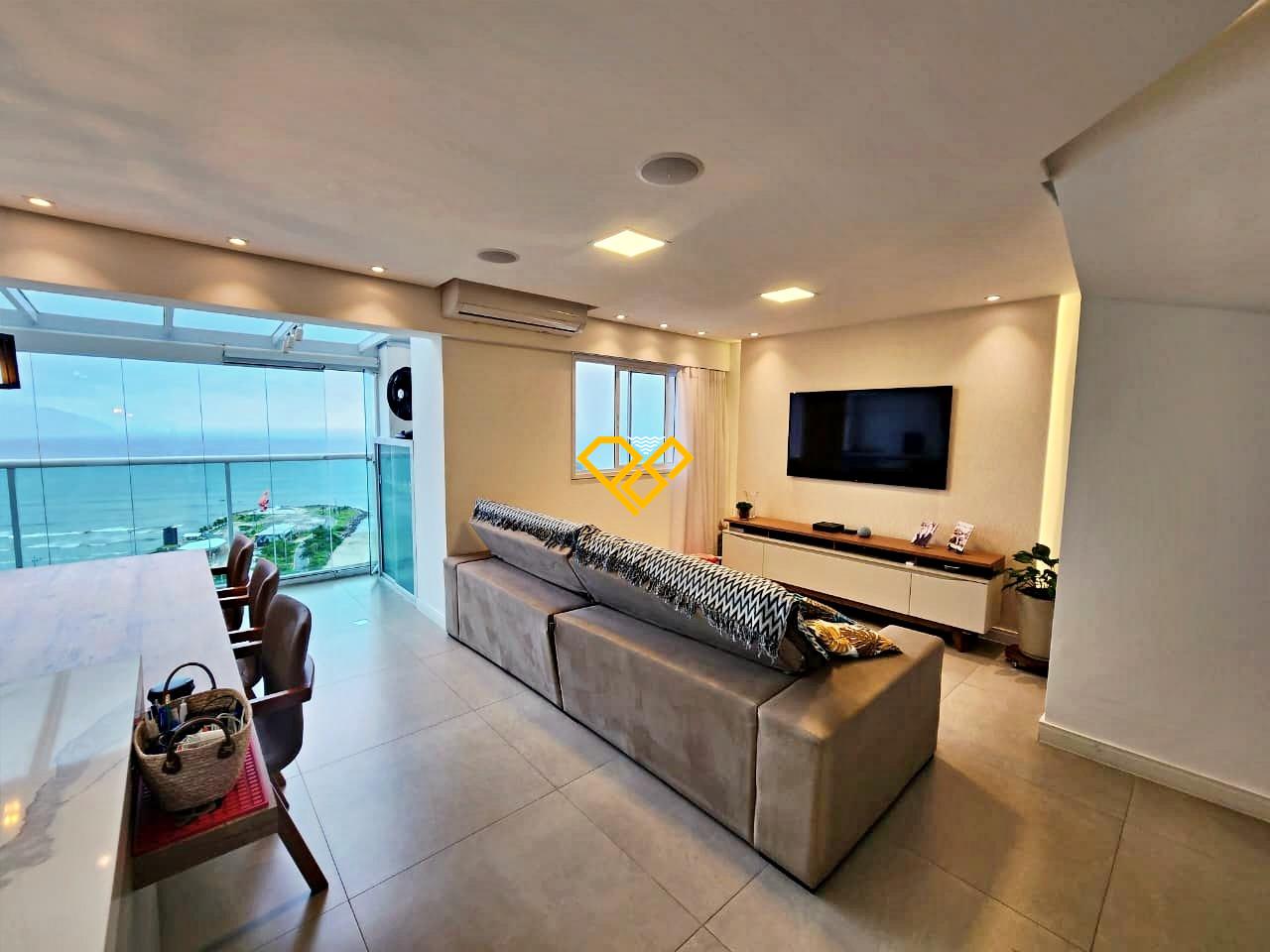 Apartamento Duplex à venda no José Menino: Sala e cozinha integrada