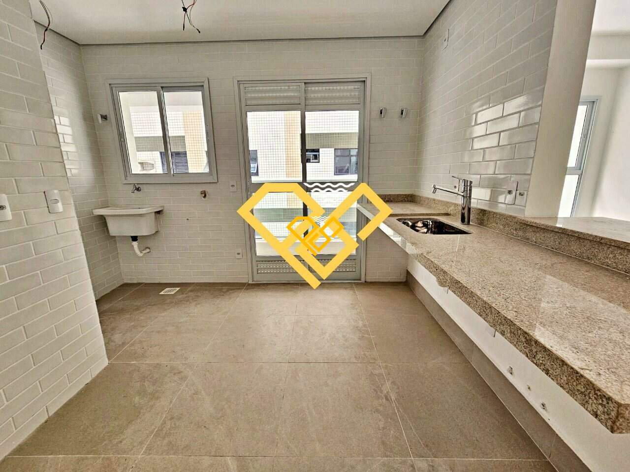 Apartamento à venda no Aparecida: Cozinha