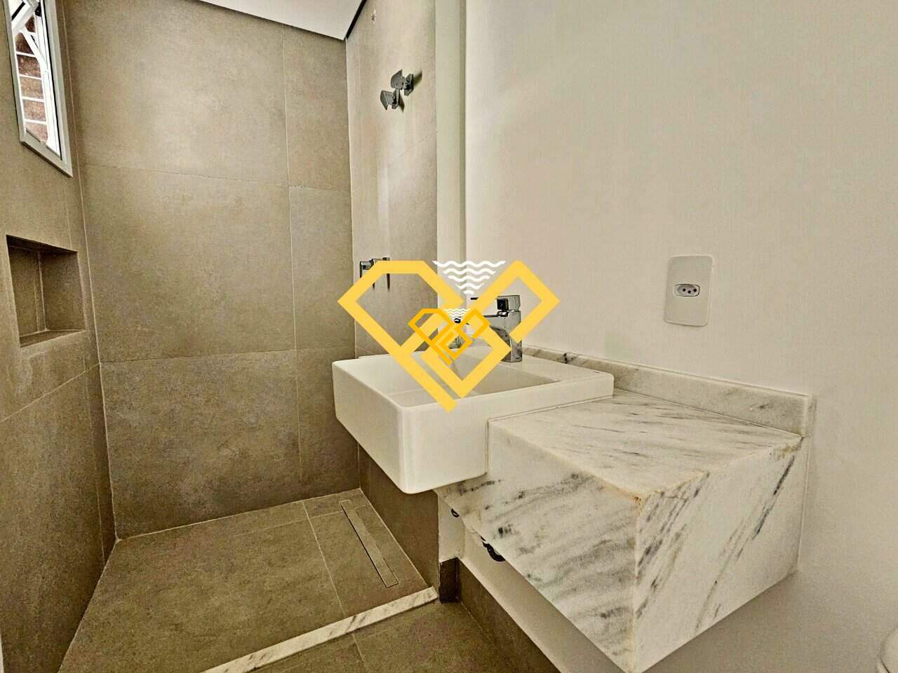 Apartamento à venda no Aparecida: WC Suíte 1