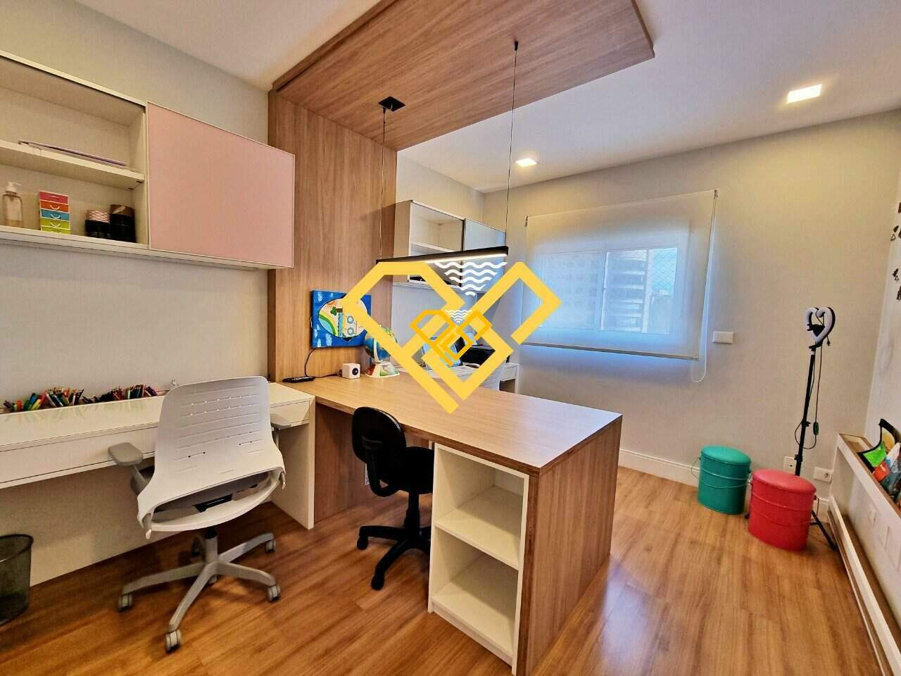 Apartamento à venda no Boqueirão: Dormitório 1 - suíte