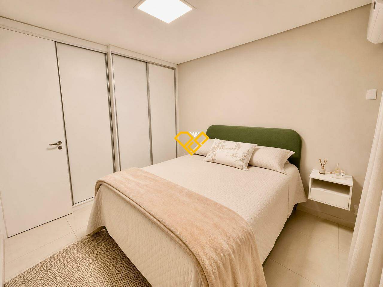 Apartamento à venda no Gonzaga: Dormitório 2