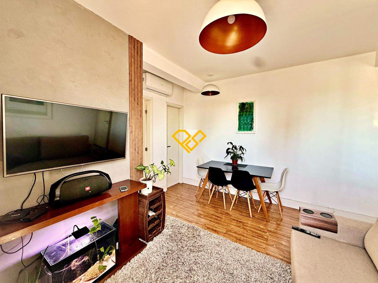 Apartamento à venda no Ponta da Praia: Sala