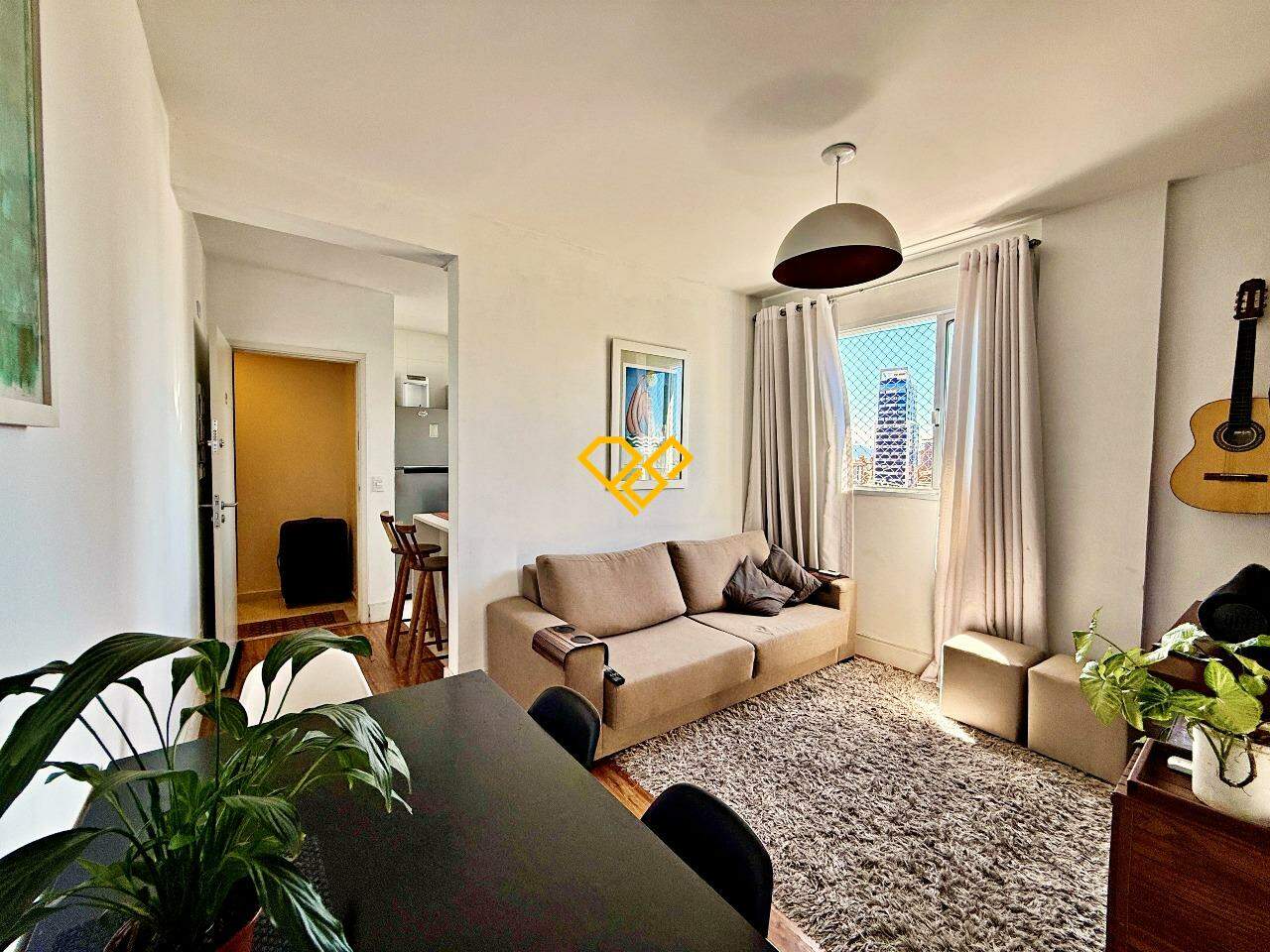 Apartamento à venda no Ponta da Praia: Sala