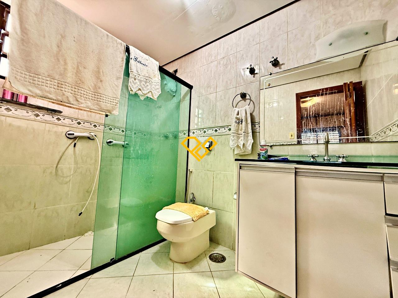 Apartamento à venda no Ponta da Praia: 