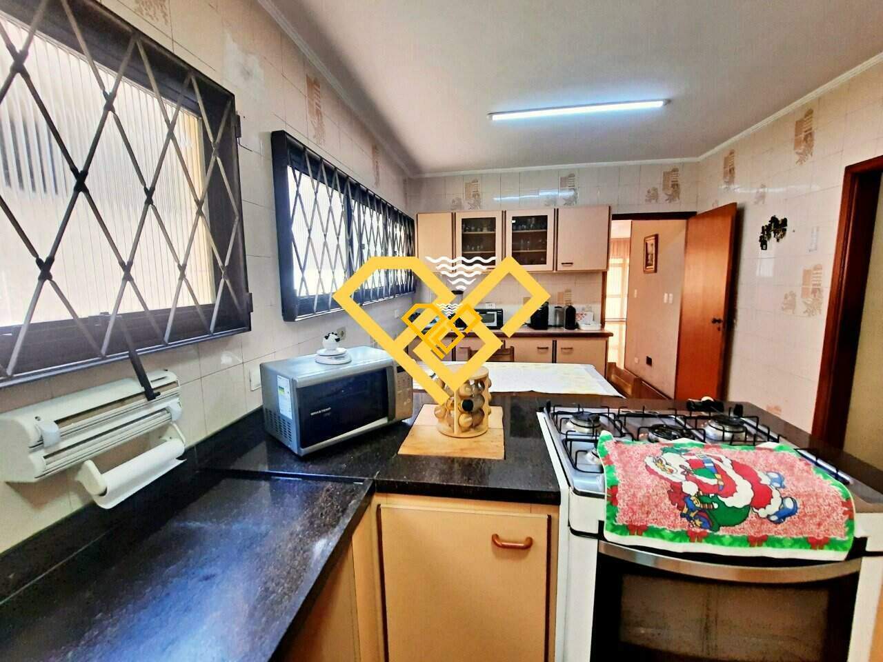 Apartamento à venda no Gonzaga: Cozinha