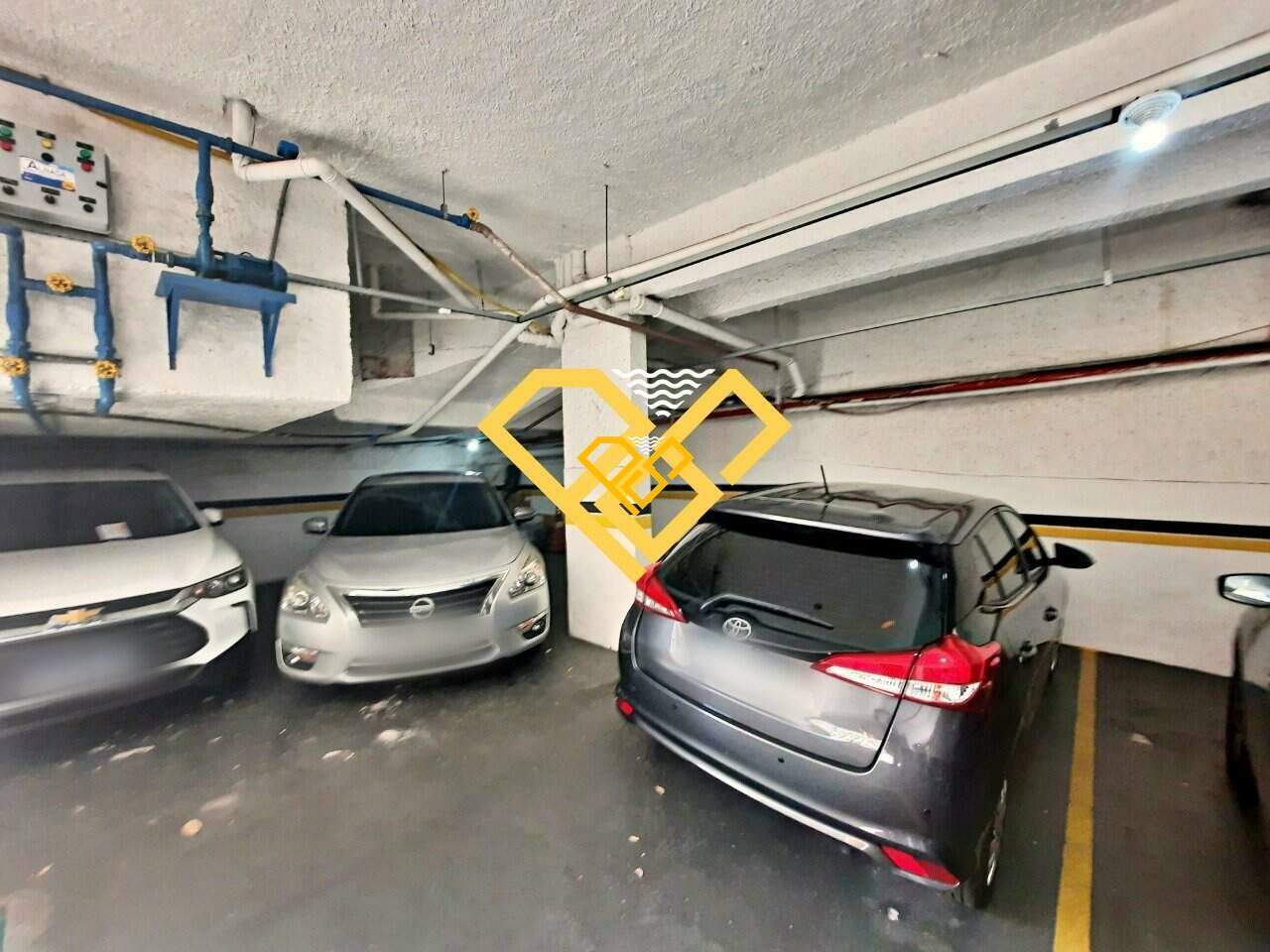 Apartamento à venda no Gonzaga: Garagem