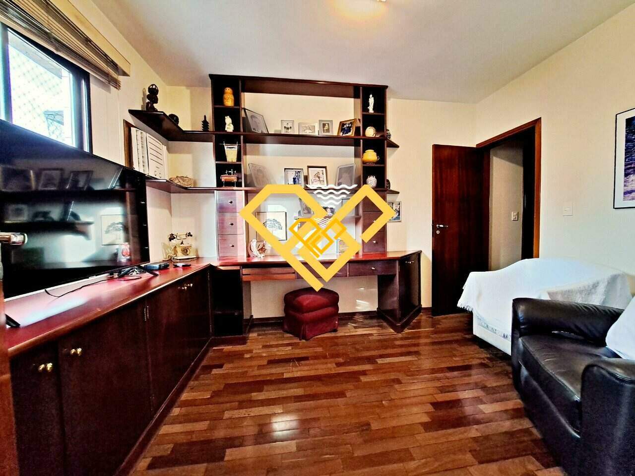 Apartamento à venda no Embaré: Dormitório 4