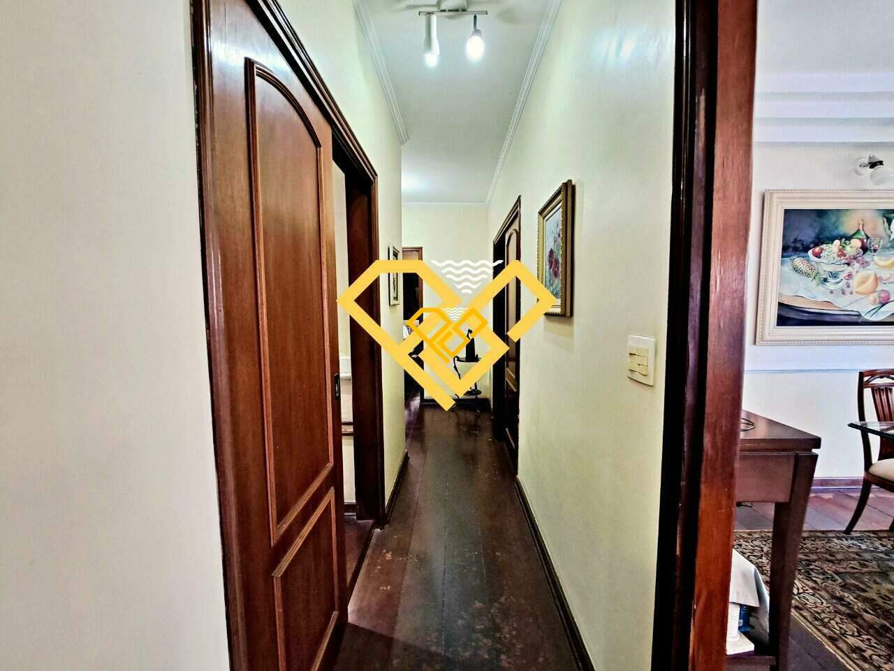 Apartamento à venda no Boqueirão: Corredor da área íntima