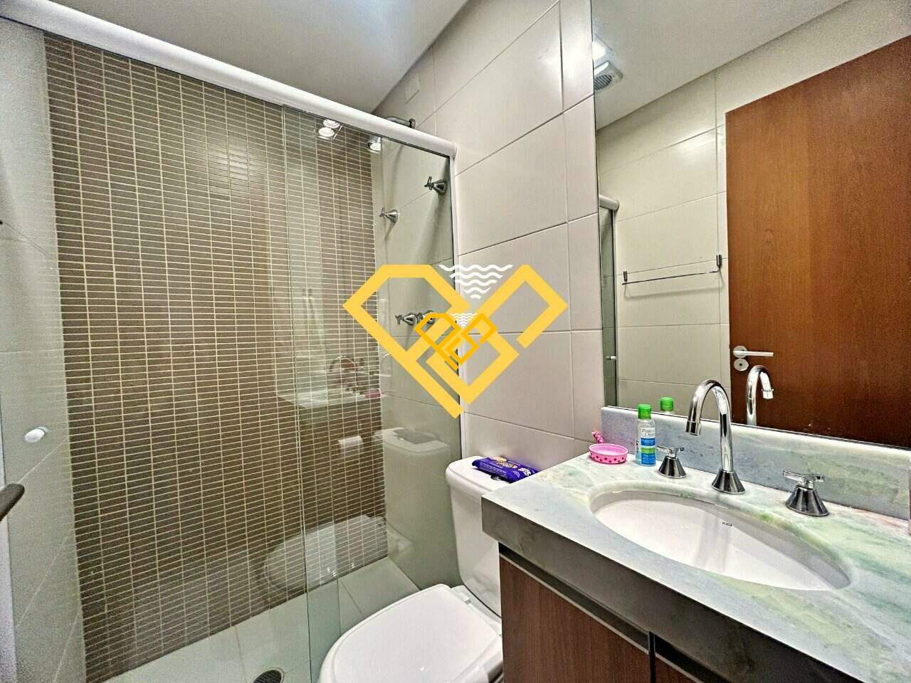 Apartamento à venda no Gonzaga: Wc social