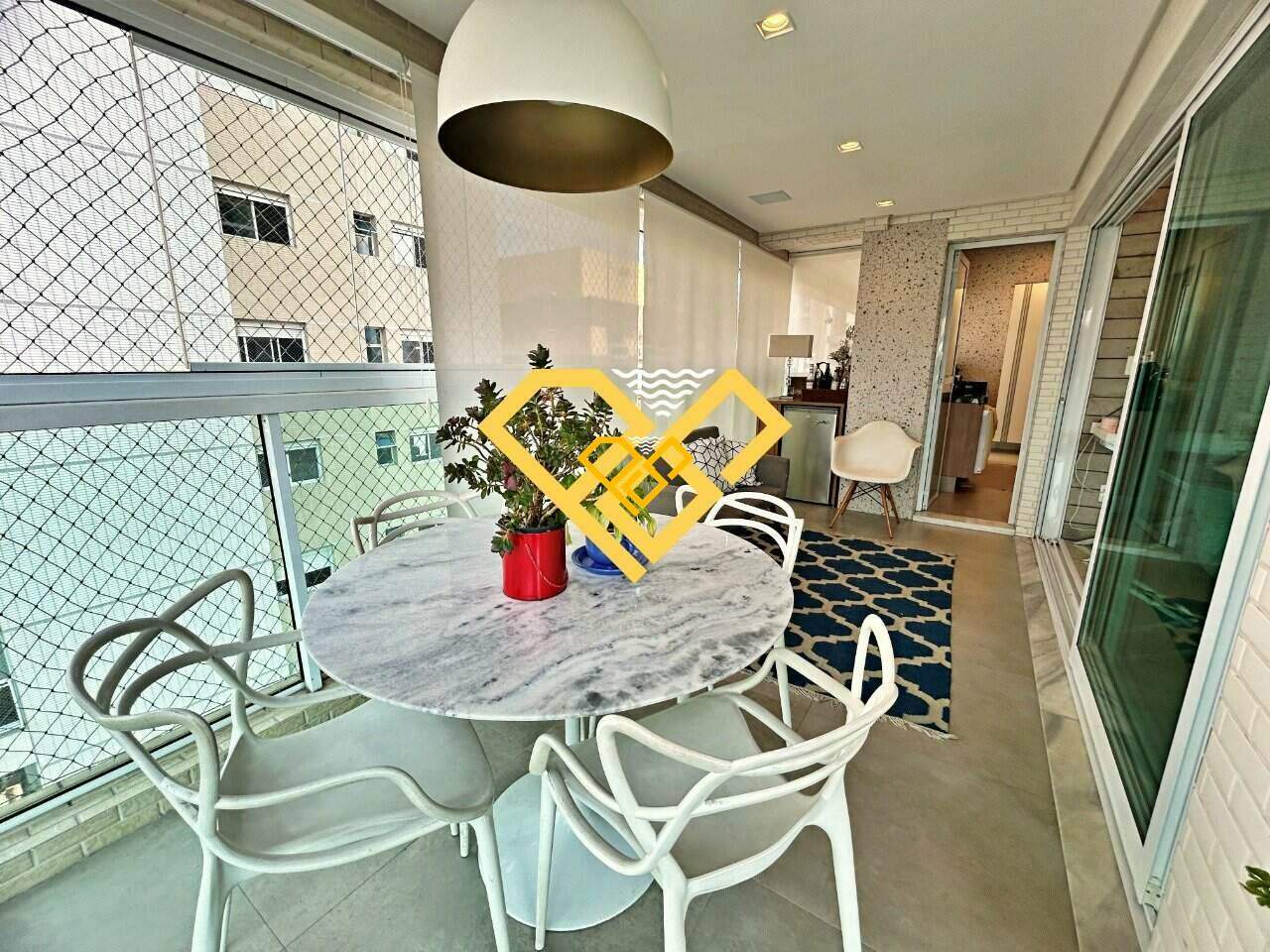 Apartamento à venda no Gonzaga: Varanda