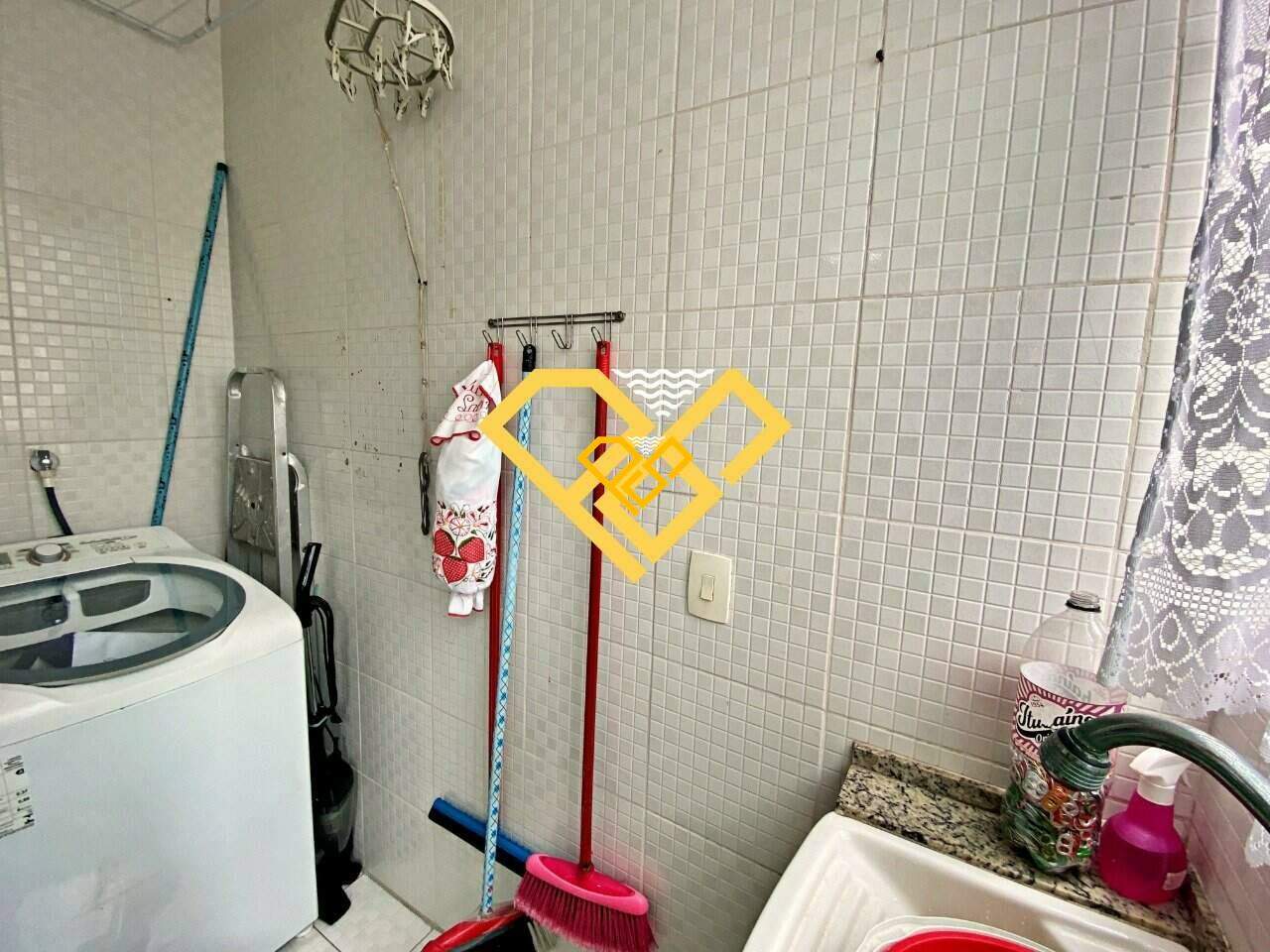 Apartamento à venda no Campo Grande: Área de serviço