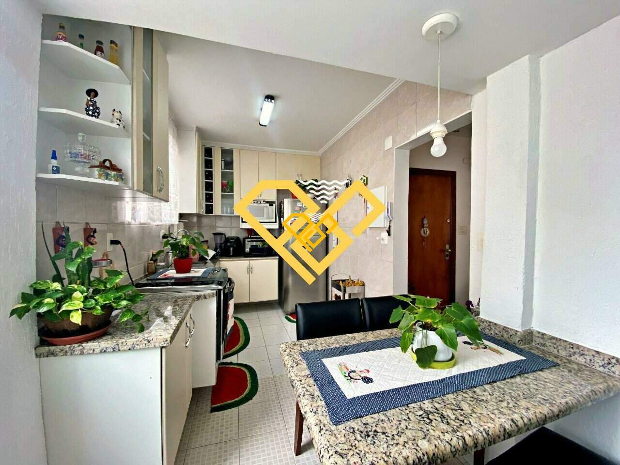 Apartamento à venda no Campo Grande: Cozinha
