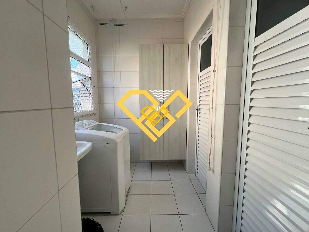 Apartamento à venda no Gonzaga: Área de serviço