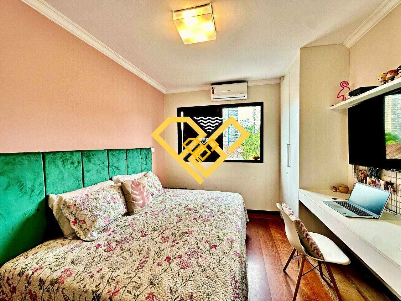 Apartamento à venda no Ponta da Praia: Dormitório 2 - suíte